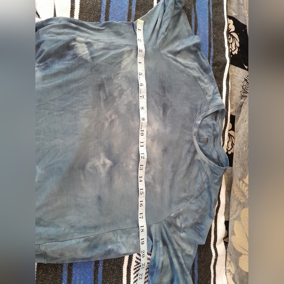 Lululemon Always Agile Short SleeveDiamond Dye True Navy Chambray size M - Picture 10 of 12